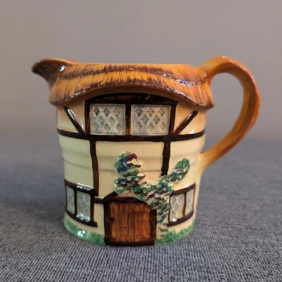 3 for $30 | Burlington Ware Devon Cobb Cottage Creamer - Picture 1 of 5